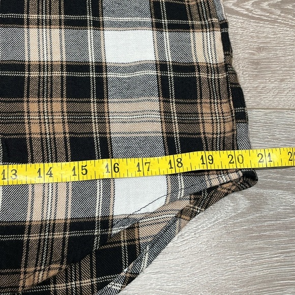 NWOT C&C California Long Sleeve Button Down Flannel Shirt M - Picture 10 of 16